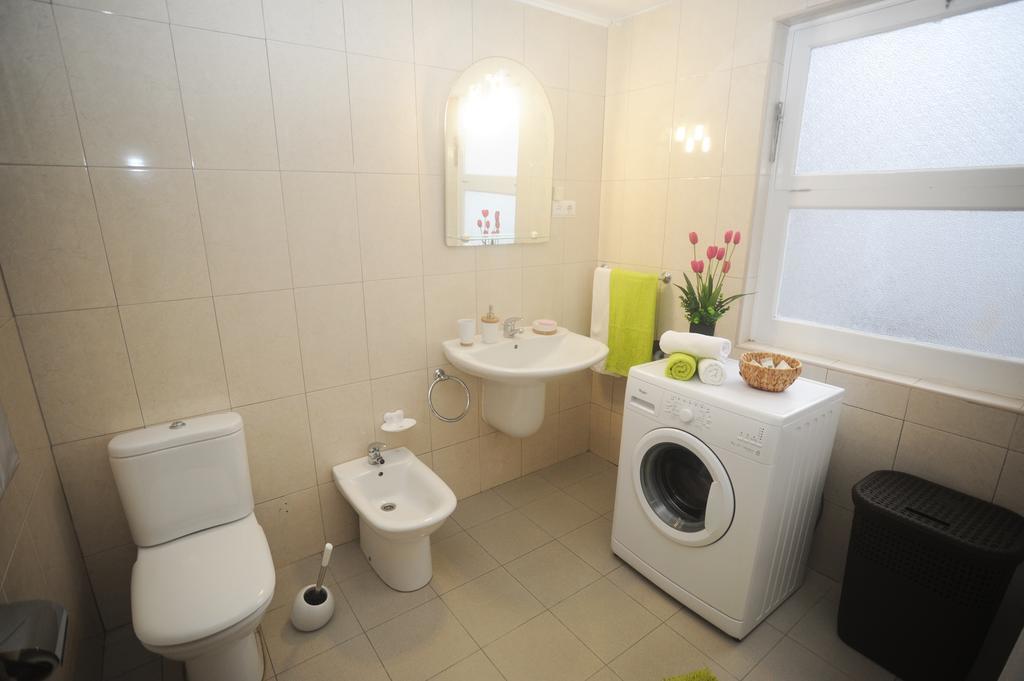 Apartamento Couto Ponta Delgada Eksteriør billede
